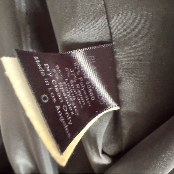 Black Halo Jackie Sheath Dress in Black - Picture 8 of 8